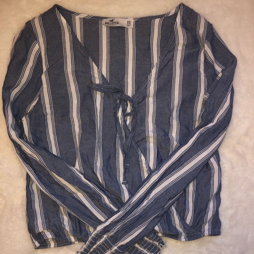 Hollister blouse